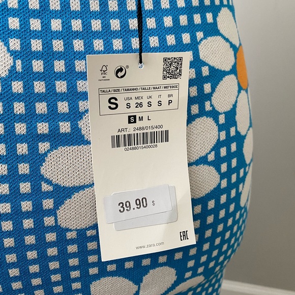ZARA NWT Small knit summer dress. I wear 4-6 but still have room. - Picture 5 of 6
